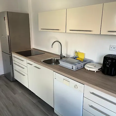 - Stajnko Apartament